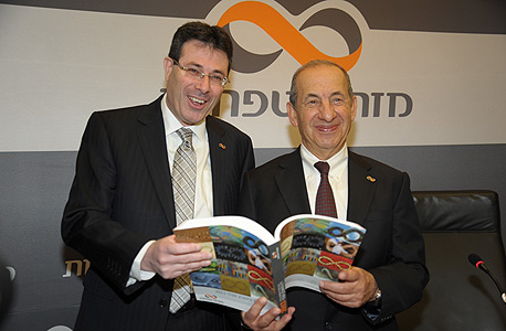 מימין אלדד פרשר ומשה ולדמן