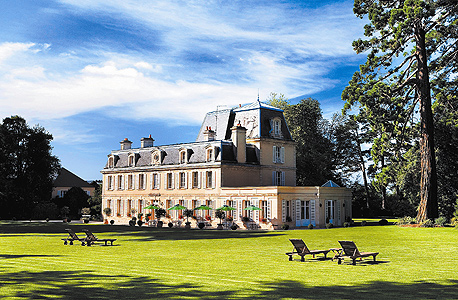 מלון Domaine des Hauts de Loire בצרפת. האחוזות ברשת שונות זו מזו, והן נבחנות בראי התרבות המקומית
