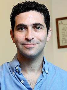 גלעד המאירי. "שוב יימצא שטח בית העלמין כמובלעת בתוך העיר" גלעד המאירי. "שוב יימצא שטח בית העלמין כמובלעת בתוך העיר"