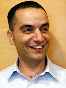 ניר דגן ניר דגן