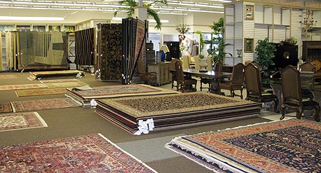 חנות Designer's Furniture Market ביוסטון. "בגלל המצב הכלכלי הקשה, אני מתנהל עם הספקים בלחץ רב" חנות Designer's Furniture Market ביוסטון. "בגלל המצב הכלכלי הקשה, אני מתנהל עם הספקים בלחץ רב"