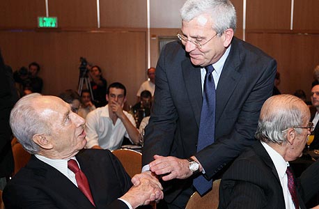 אלי יונס ושמעון פרס אלי יונס ושמעון פרס