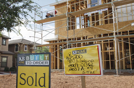 בניגוד לתחזיות: ירידה של 2.6% במכירת בתים יד שנייה בארה&quot;ב ביוני