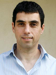לוטם. "לרוב המדענים, המעבר לארה"ב הוא ברירת מחדל" לוטם. "לרוב המדענים, המעבר לארה"ב הוא ברירת מחדל"