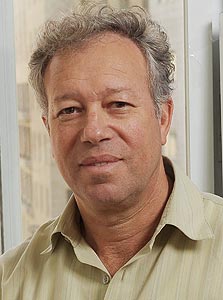 עמרי אינגבר, משרד הקליטה: "חייבים להציע לחברות עולמיות במדעי החיים הטבות כדי שיקימו מרכזים בארץ" עמרי אינגבר, משרד הקליטה: "חייבים להציע לחברות עולמיות במדעי החיים הטבות כדי שיקימו מרכזים בארץ"