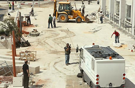עבודות בנייה בקניון עזריאלי עבודות בנייה בקניון עזריאלי