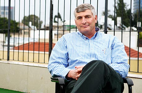 שידרו עסקים כרגיל: איומים, שיחה עם אברג'יל? התשקיפים של רציו נקיים