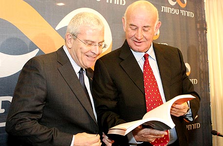 יעקב פרי ואלי יונס יעקב פרי ואלי יונס