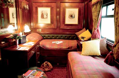 The Royal Scotsman, סקוטלנד. מחיר: מ-3610 דולר לאדם בחדר זוגי  (לטיול של שני לילות)