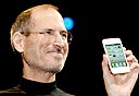 ג'ובס מציג את אייפון 4, צילום: בלומברג