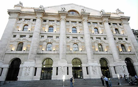 UBS, דויטשה בנק, ו-JPM יעמדו למשפט על הונאה בעסקת נגזרים במילנו