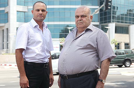 מימין: בדיע טנוס ואליאס טנוס בעלי בסט ייזום ובנייה מימין: בדיע טנוס ואליאס טנוס בעלי בסט ייזום ובנייה