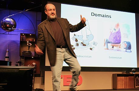 טאלב בכנס ההרצאות TED: "הממשל צריך להיזכר בעצות שנתנו סבתות שחיו בתקופת השפל הגדול - קודם שימו כסף בצד, ורק אז קחו סיכונים" טאלב בכנס ההרצאות TED: "הממשל צריך להיזכר בעצות שנתנו סבתות שחיו בתקופת השפל הגדול - קודם שימו כסף בצד, ורק אז קחו סיכונים"