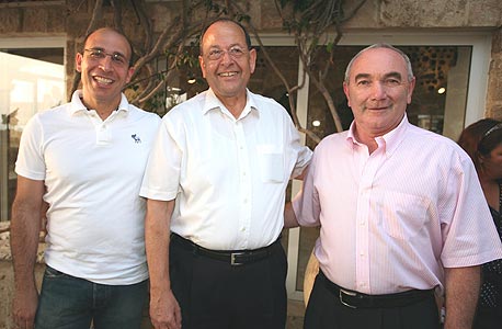 אסי ברטפלד, אהוד שפירא ואייל לפידות אסי ברטפלד, אהוד שפירא ואייל לפידות