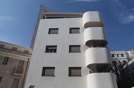 פרויקט שימור ששגראוי ביצע ברח' שטראוס 3 בתל אביב. "שיחזור זה כמו להפשיר בשר קפוא" פרויקט שימור ששגראוי ביצע ברח' שטראוס 3 בתל אביב. "שיחזור זה כמו להפשיר בשר קפוא"