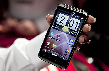 סמארטפון HTC בעל תמיכה ברשתות 4G, צילום: בלומברג