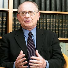 עו"ד אהרון פולק עו"ד אהרון פולק