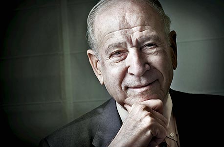 פרוסט. "אין אג'נדה ספציפית פרוסט. "אין אג'נדה ספציפית