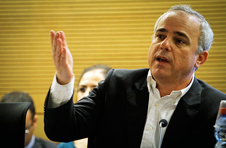 ביטול פטור המס על מק"מ לזרים יוצא לדרך