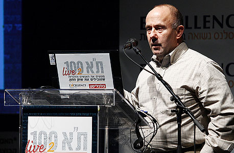 עסקת טאואר: צמיחה או משקולת על צווארה?