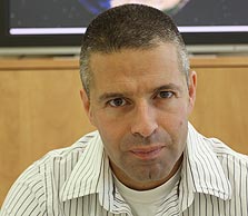 עופר ששון. "יש לנו כ-9,000 לקוחות" עופר ששון. "יש לנו כ-9,000 לקוחות"