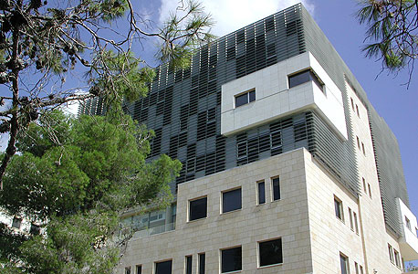 פרויקט בתכנונו של רכטר: הפקולטה למנהל עסקים בחיפה פרויקט בתכנונו של רכטר: הפקולטה למנהל עסקים בחיפה