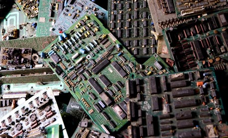 פסולת אלקטרונית, צילום: בלומברג