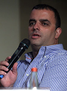 אייל רביד במהלך הכנס אייל רביד במהלך הכנס