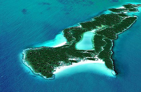 האיים הפרטיים של המיליונרים