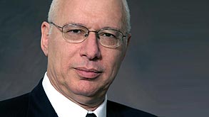 חיים כצמן יושב ראש גזית גלוב. ניסה להשתלט חיים כצמן יושב ראש גזית גלוב. ניסה להשתלט