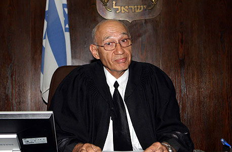 השופט דן מור השופט דן מור