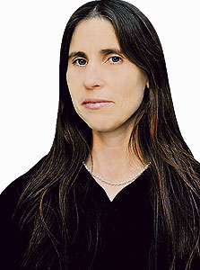 איריס האן, החברה להגנת הטבע: "חלק מעתודות הבנייה בישראל מצויות בקרקעות החקלאיות, אך מובן שכדאי לנצל קודם את זכויות הבנייה בתוך הערים לפני שממהרים להפשיר קרקעות" איריס האן, החברה להגנת הטבע: "חלק מעתודות הבנייה בישראל מצויות בקרקעות החקלאיות, אך מובן שכדאי לנצל קודם את זכויות הבנייה בתוך הערים לפני שממהרים להפשיר קרקעות"