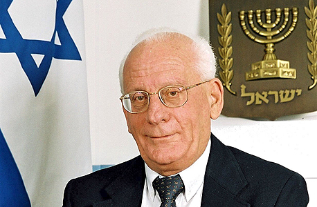 רשות ני"ע: קנס והשעיה לשנה לסוחר יום בגין מניפולציה במסחר
