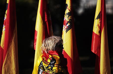 ספרד מתקנת את גירעון 2011 כלפי מעלה ל-8.9% מהתמ&quot;ג