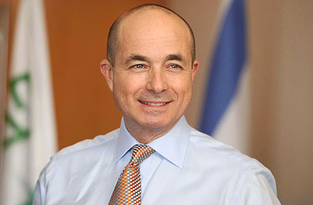 ג'רמי לוין, מנכ"ל טבע ג'רמי לוין, מנכ"ל טבע