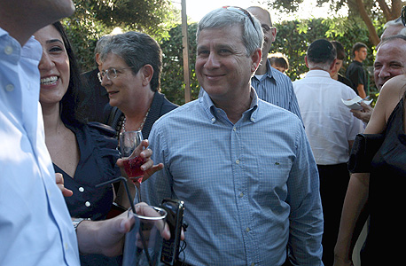 "רוני יצחקי הסתיר מידע קריטי ששווה עשרות מיליוני שקלים"
