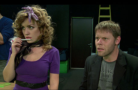 ynet משיק סדרת אינטרנט על תעשיית הפרסומות