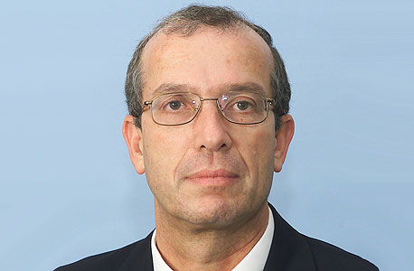 בתעשייה האווירית רוצים לקצץ אבל ממנים סמנכ"ל מספר 17
