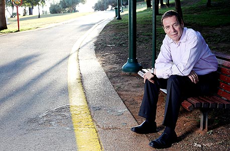 פרופ' אמיר זיו: "תוכניות MBA הן לא מאוד מעמיקות"