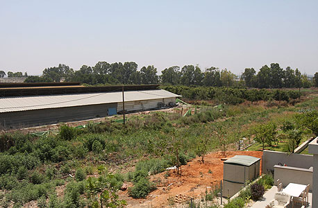שטח נדל"ן מדרום ליד חנה המיועד לאזור תעשייה שטח נדל"ן מדרום ליד חנה המיועד לאזור תעשייה