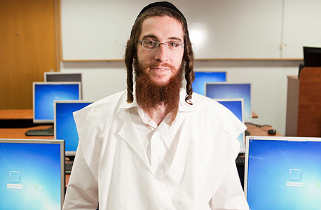 גולדברג. "לא יכול לשבת וללמוד כל היום" גולדברג. "לא יכול לשבת וללמוד כל היום"