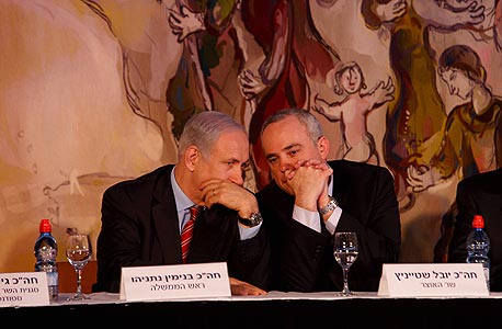 נתניהו ושטייניץ. מה הם מתכננים? נתניהו ושטייניץ. מה הם מתכננים?