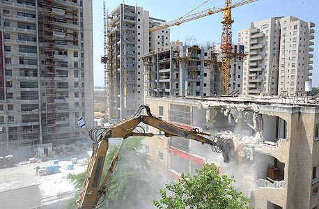 עצירת הבנייה צפויה להוביל לעליית מחירים עצירת הבנייה צפויה להוביל לעליית מחירים