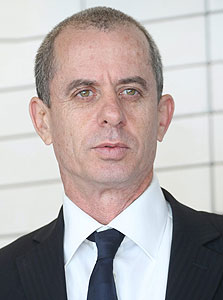 גיורא ארדינסט גיורא ארדינסט