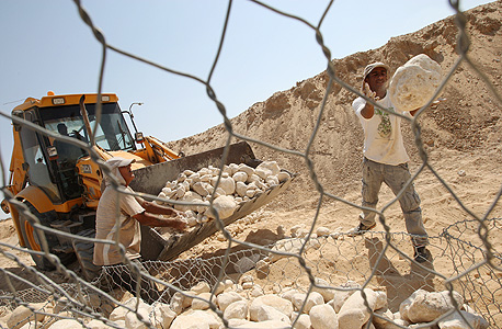 זעם בעיראק: גדר הגבול החכמה עם כווית תוקם על ידי חברה בבעלות ישראלית