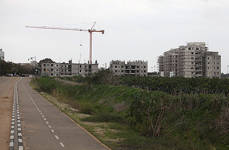 בנייה ברעננה. המדינה הפסידה סכומי עתק בתמורה להטבה לא גדולה לשוכרים בנייה ברעננה. המדינה הפסידה סכומי עתק בתמורה להטבה לא גדולה לשוכרים