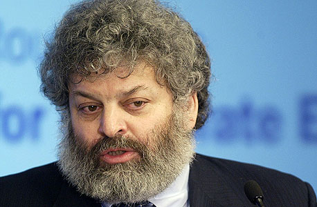 פרופ' אדוארד פרימן, מחבר הספר "מחזיקי העניין" פרופ' אדוארד פרימן, מחבר הספר "מחזיקי העניין"