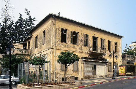 מלון לונדון כיום, בטרם שיקומו מלון לונדון כיום, בטרם שיקומו