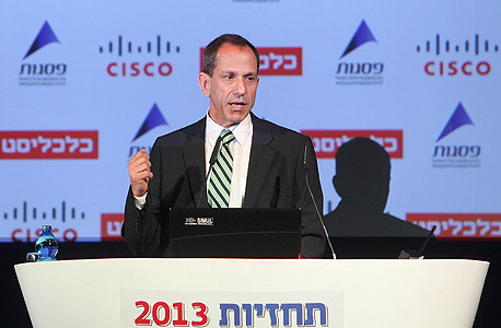 פרופ' האוזר. "יש לנו לא מעט הסדרי חוב שהתקיימו והעצימו בשנתים האחרונות" פרופ' האוזר. "יש לנו לא מעט הסדרי חוב שהתקיימו והעצימו בשנתים האחרונות"