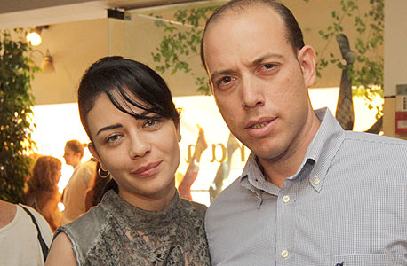 צביקה שווימר עם הפרזנטורית נינט צביקה שווימר עם הפרזנטורית נינט